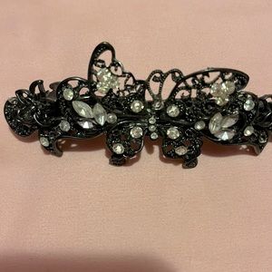Vintage hair clip